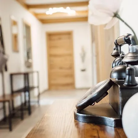 Alpenglueck דירה