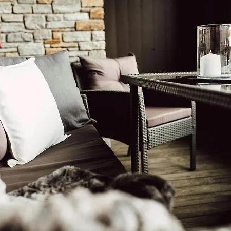 Appartement Alpenglueck *